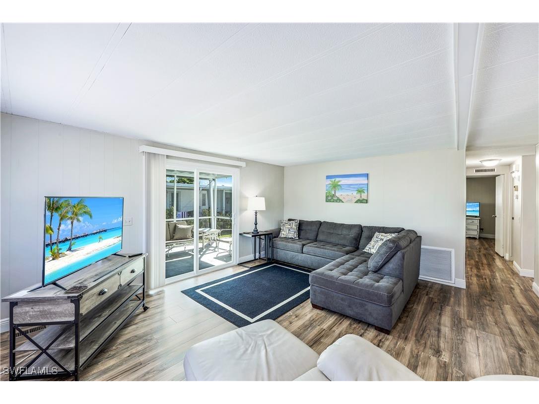 21 Le Mans Drive N Naples FL 34112 225044185 image5