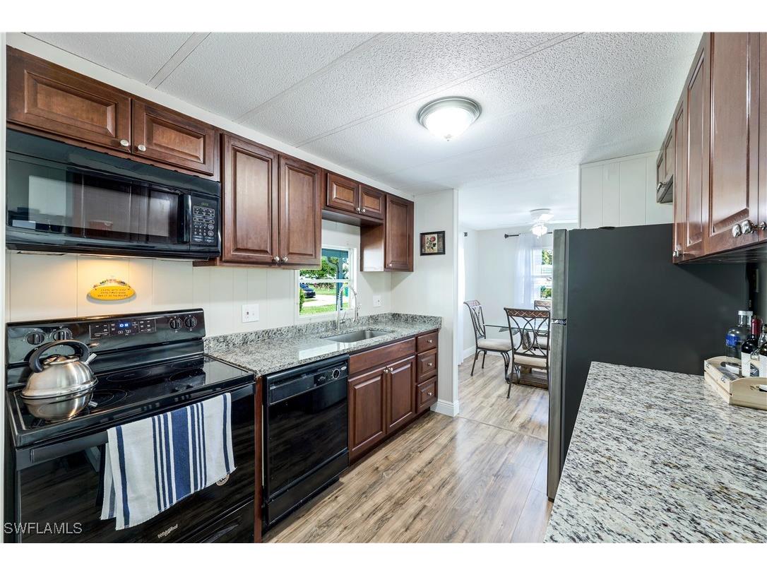 21 Le Mans Drive N Naples FL 34112 225044185 image8