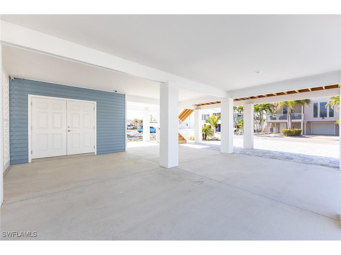 210 Pearl Street Fort Myers Beach FL 33931 225004246 image11