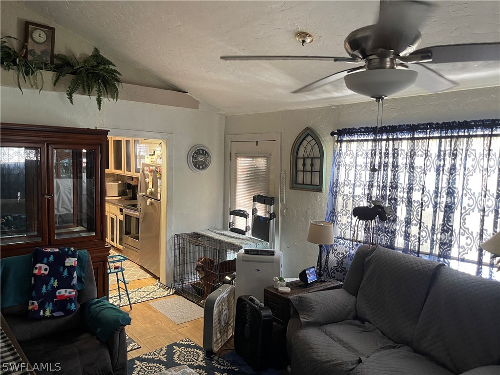 2105 Carrell Road Fort Myers FL 33901 224061946 image14