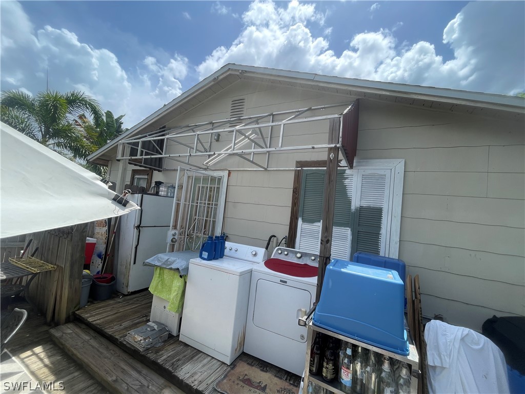 2105 Carrell Road Fort Myers FL 33901 224061946 image16