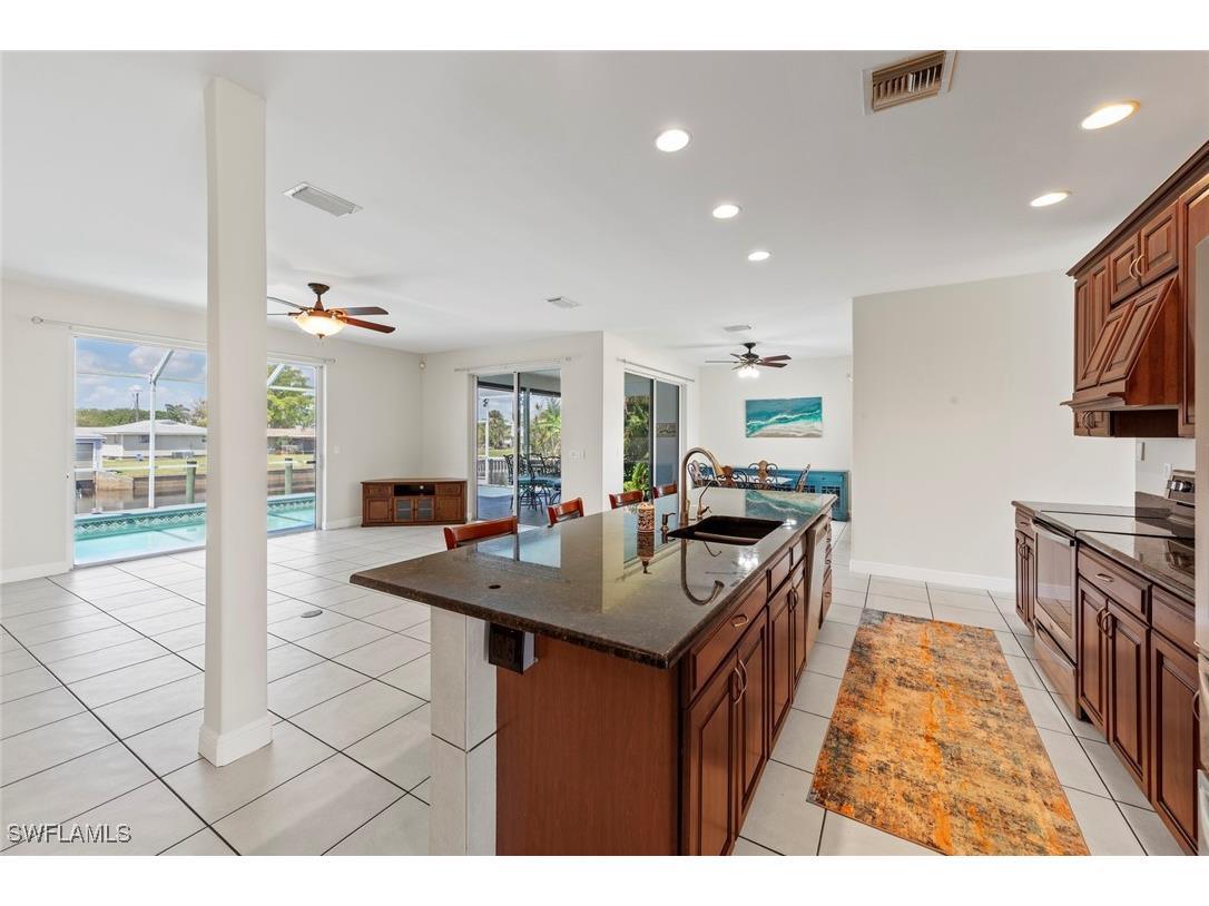 2107 Saint Croix Avenue Fort Myers FL 33905 225036298 image13