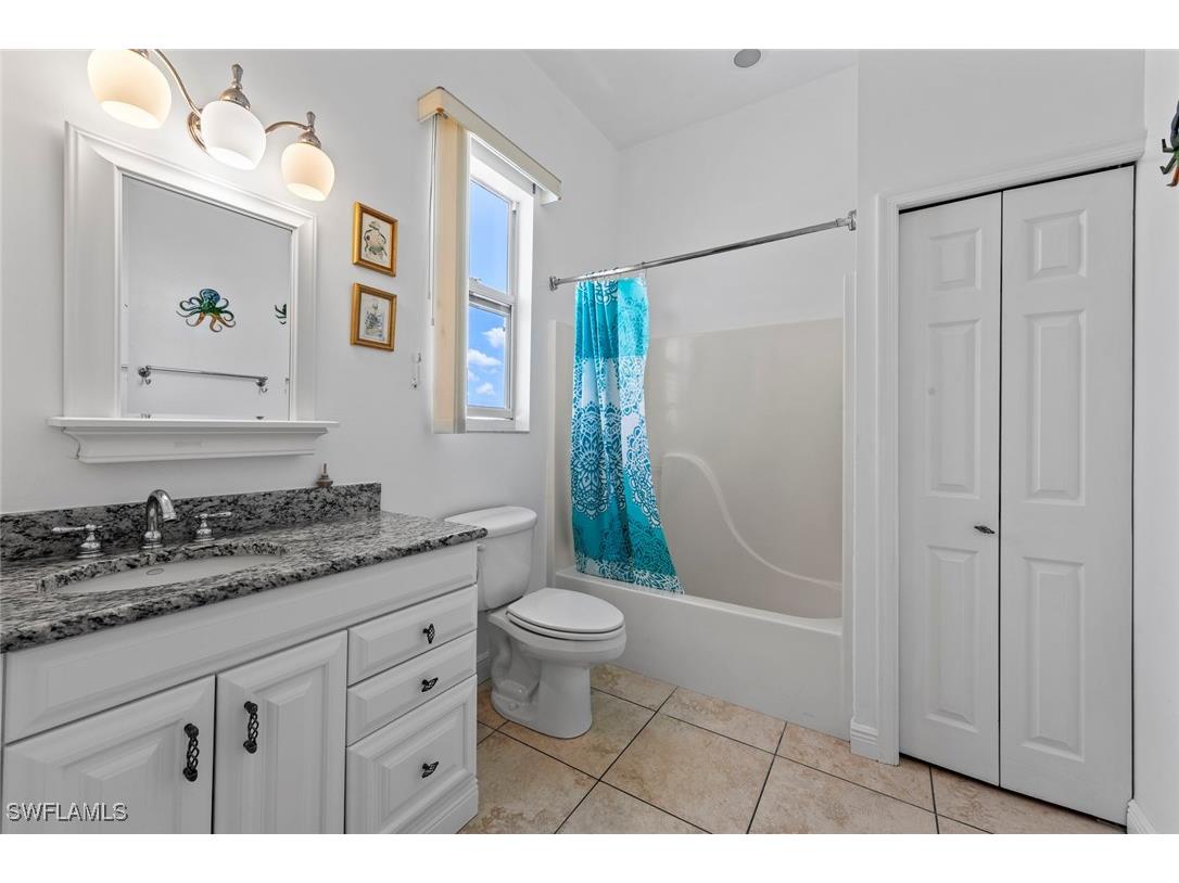 2107 Saint Croix Avenue Fort Myers FL 33905 225036298 image26