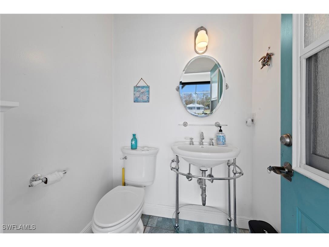 2107 Saint Croix Avenue Fort Myers FL 33905 225036298 image33