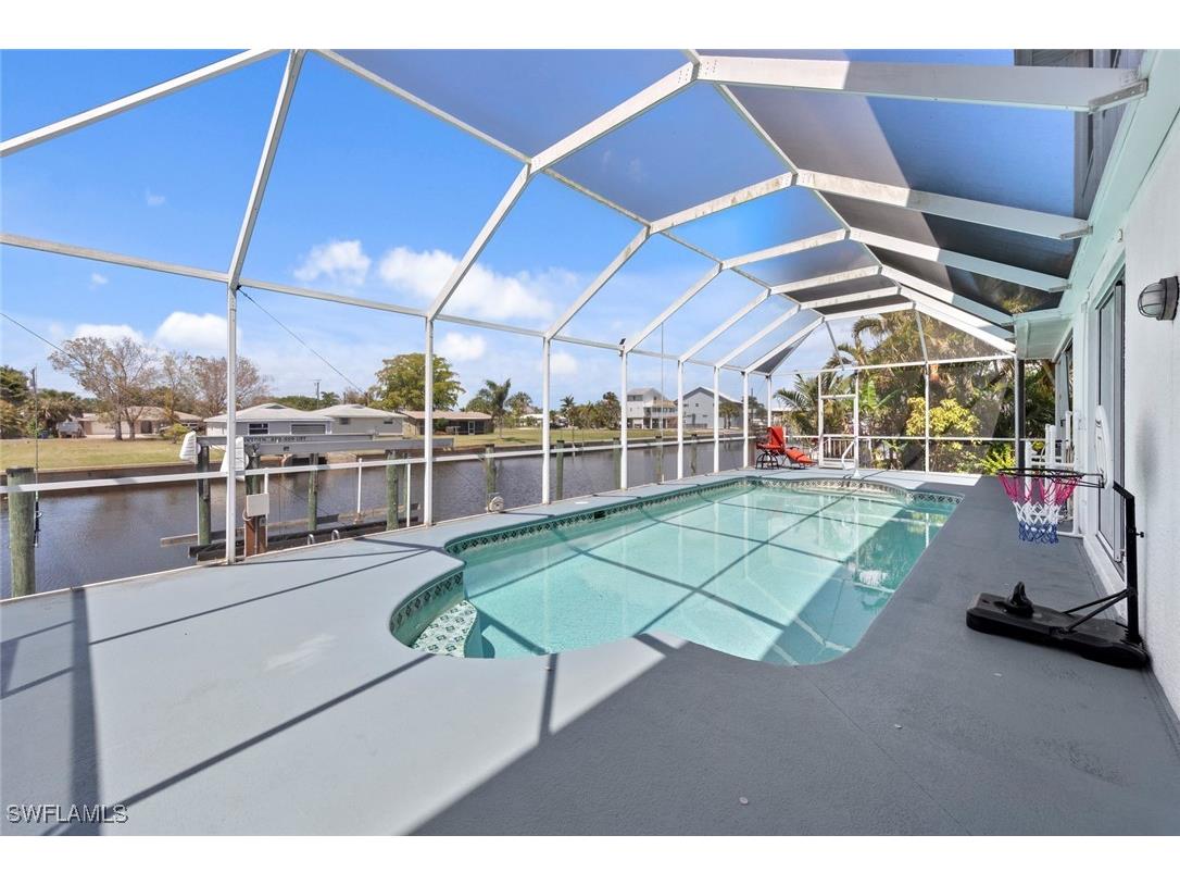 2107 Saint Croix Avenue Fort Myers FL 33905 225036298 image36