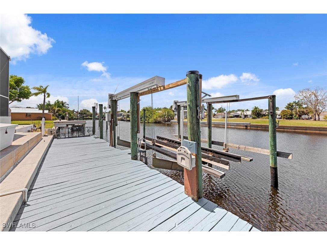 2107 Saint Croix Avenue Fort Myers FL 33905 225036298 image40