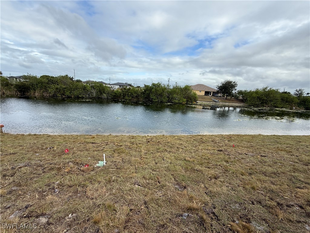 2109 NE 5th Place Cape Coral FL 33909 225001044 image2