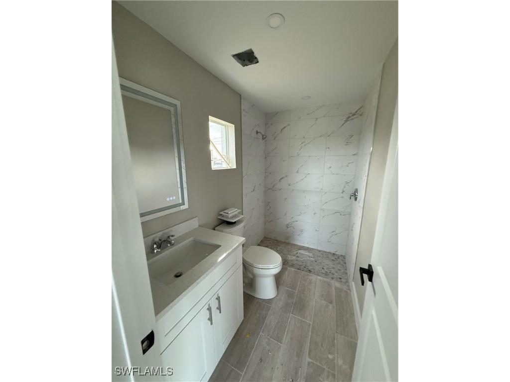 2109 NE 5th Place Cape Coral FL 33909 225001044 image3