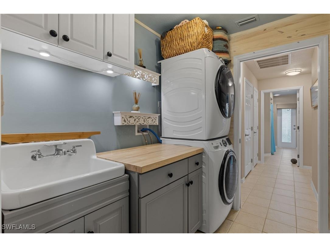 211 SW 21st Lane Cape Coral FL 33991 224090238 image18