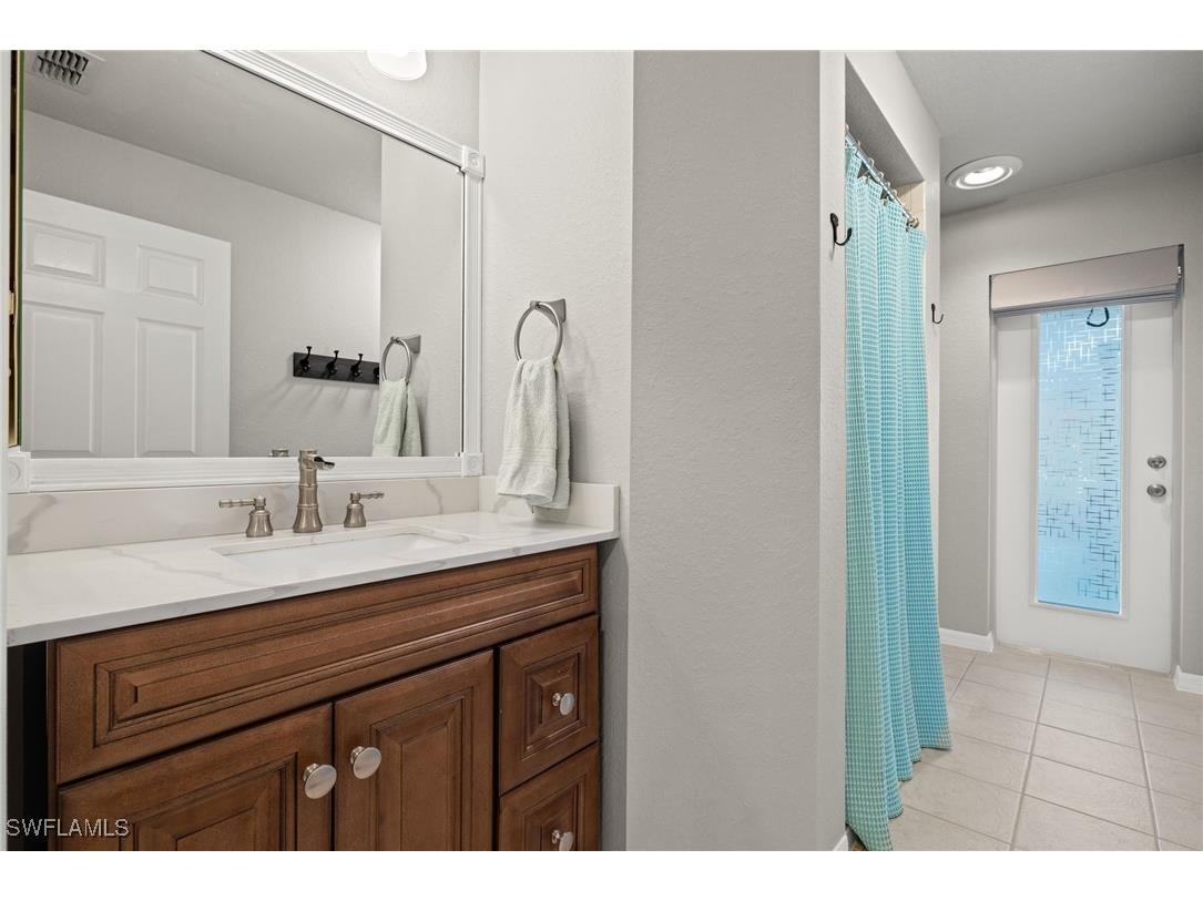 211 SW 21st Lane Cape Coral FL 33991 224090238 image25