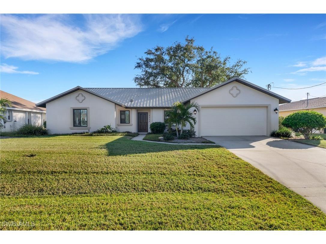 2110 SE 10th Terrace Cape Coral FL 33990 224104934 image1