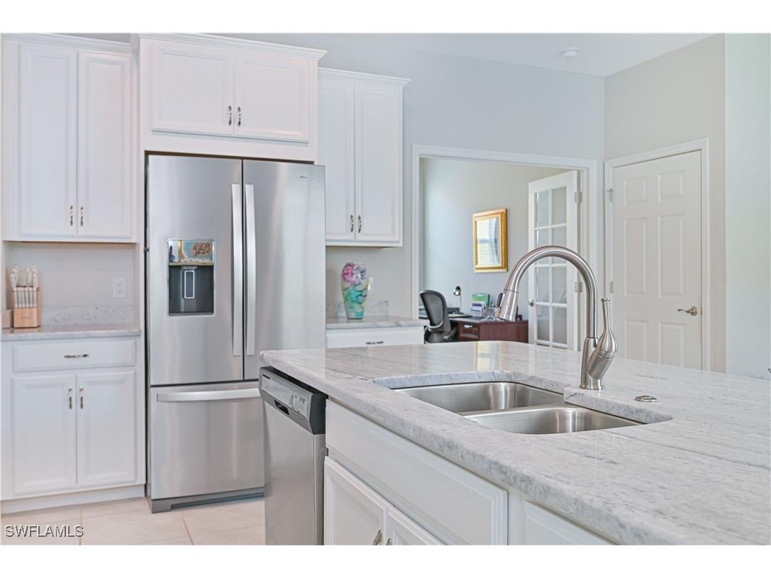 2113 Summersweet Drive Alva FL 33920 225053428 image7