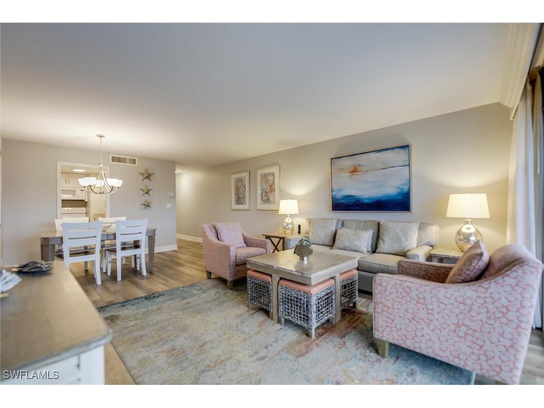 2117 Gulf Beach Villas Captiva FL 33924 225008378 image6