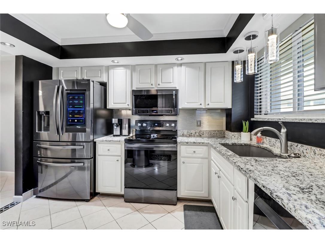 2121 Collier Avenue #401 Fort Myers FL 33901 225005433 image5