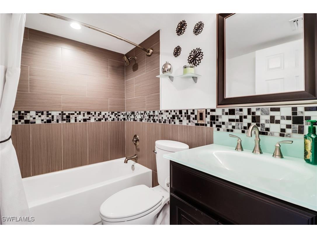 2121 Collier Avenue #401 Fort Myers FL 33901 225005433 image9