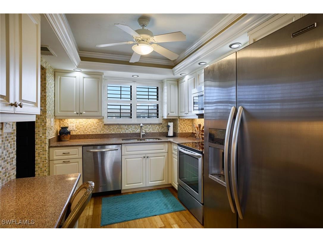 2121 Collier Avenue #518 Fort Myers FL 33901 225027595 image2