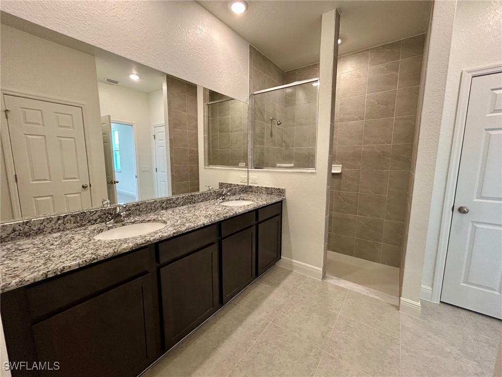 2121 NW 27th Street Cape Coral FL 33993 225026435 image4