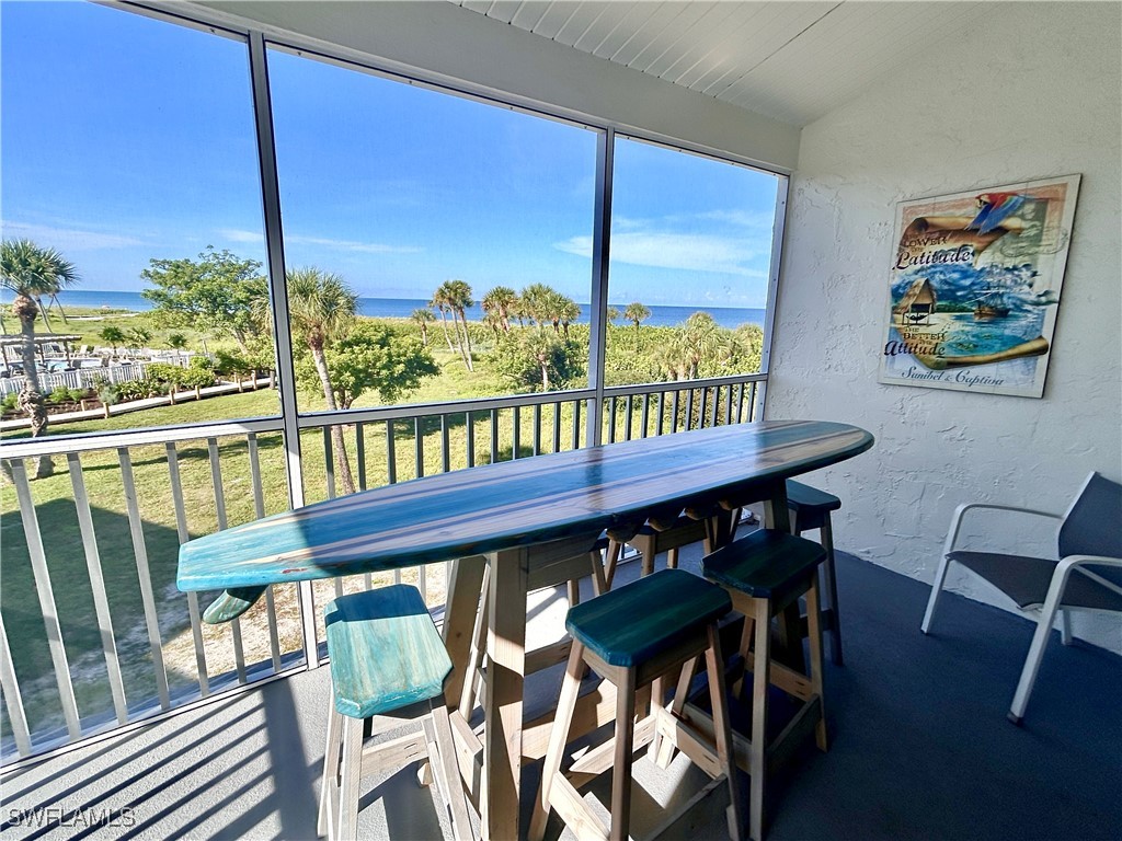 2122 Gulf Beach Villas Captiva FL 33924 225029470 image1