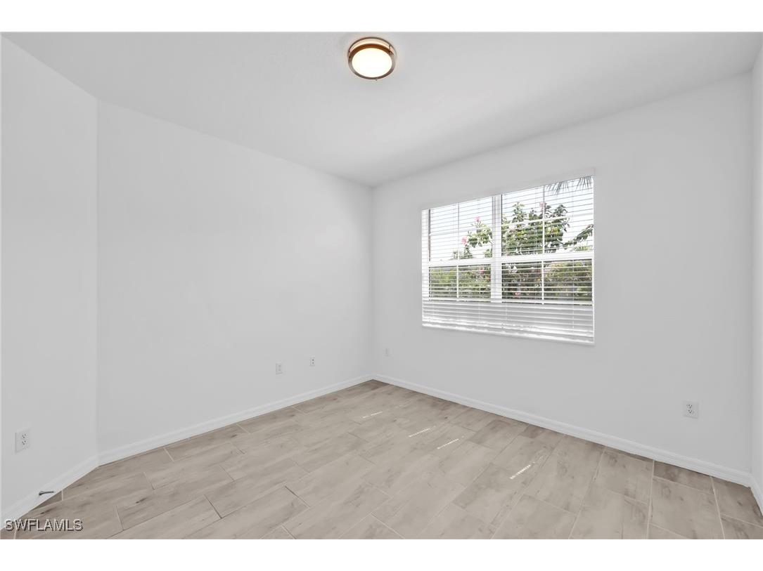 2127 Hamlin Street Naples FL 34120 225047712 image25