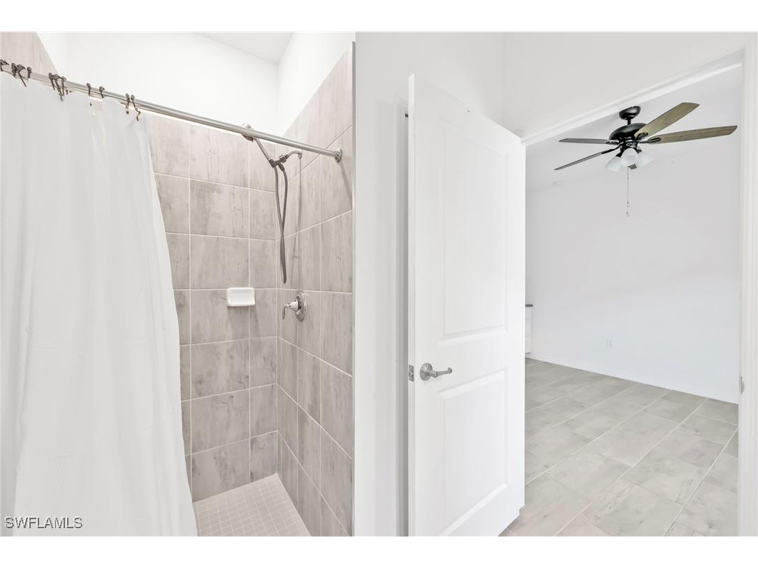 2127 Hamlin Street Naples FL 34120 225047712 image31