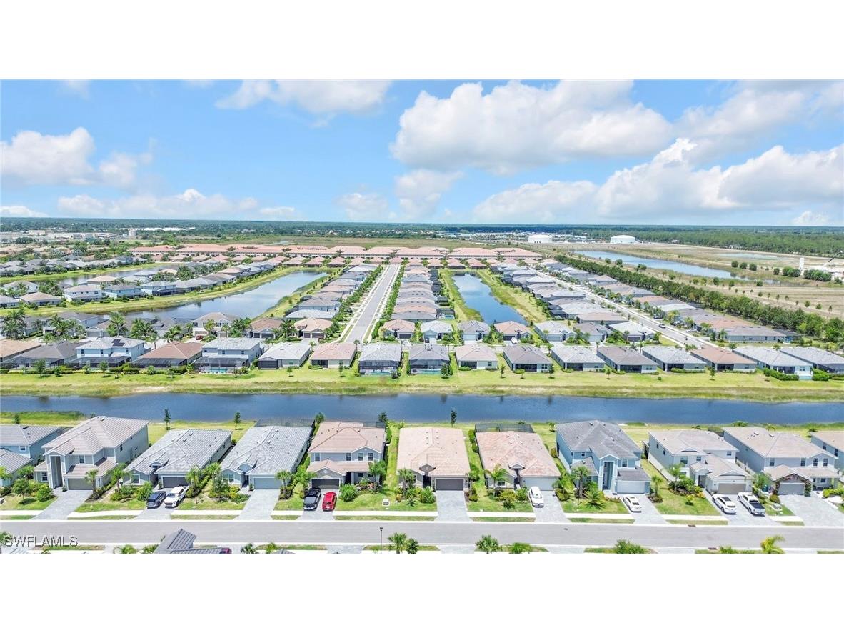 2127 Hamlin Street Naples FL 34120 225047712 image41