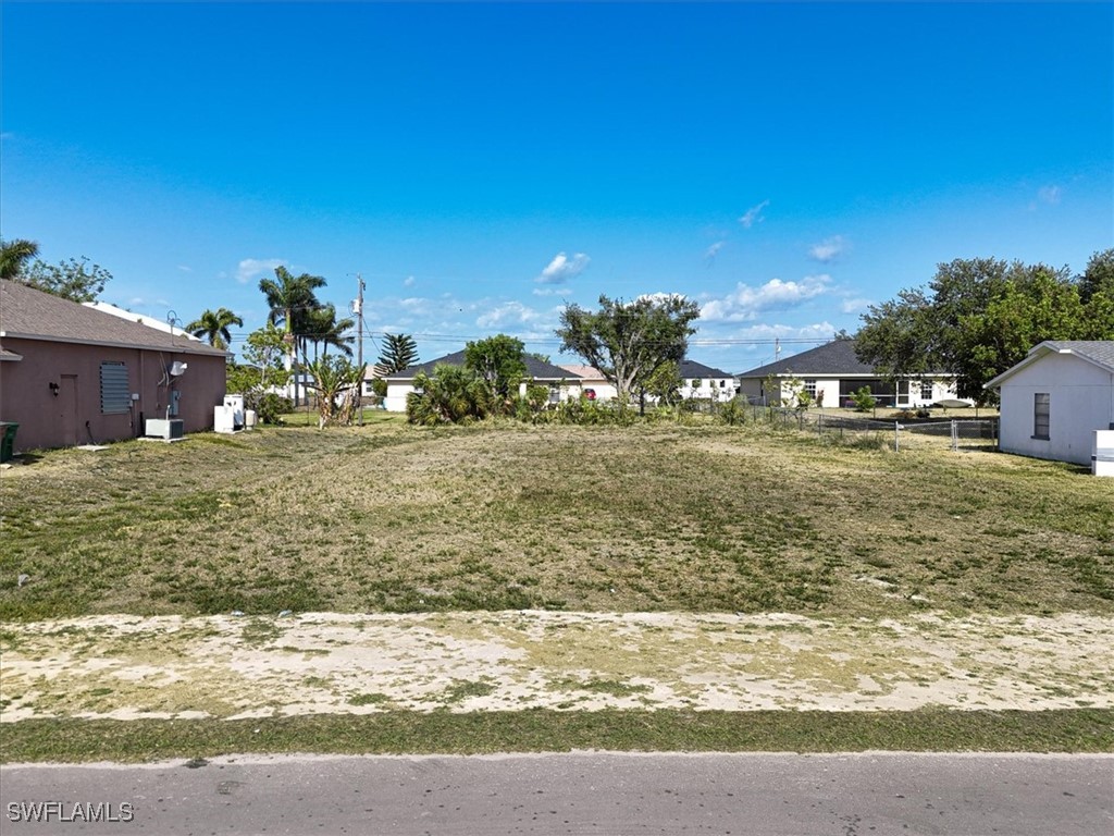 2127 NE 13th Place Cape Coral FL 33909 225048787 image1