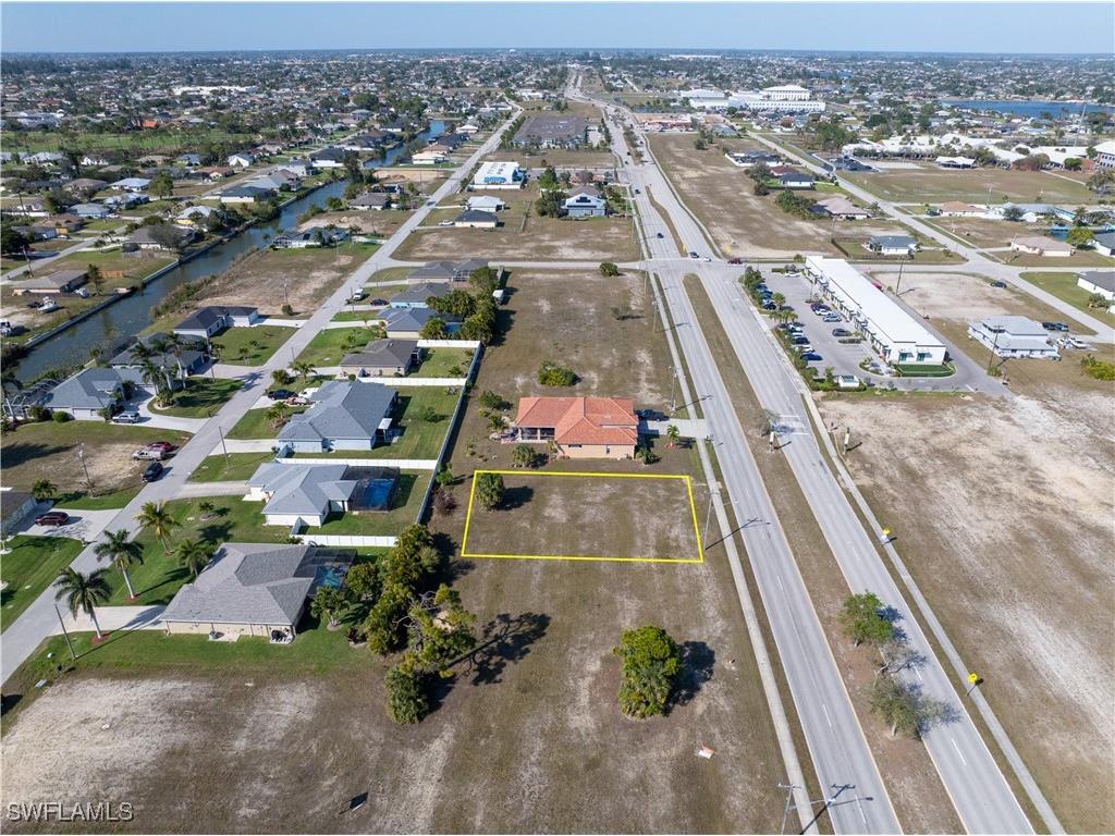 2128 Skyline Boulevard Cape Coral FL 33991 225020021 image7