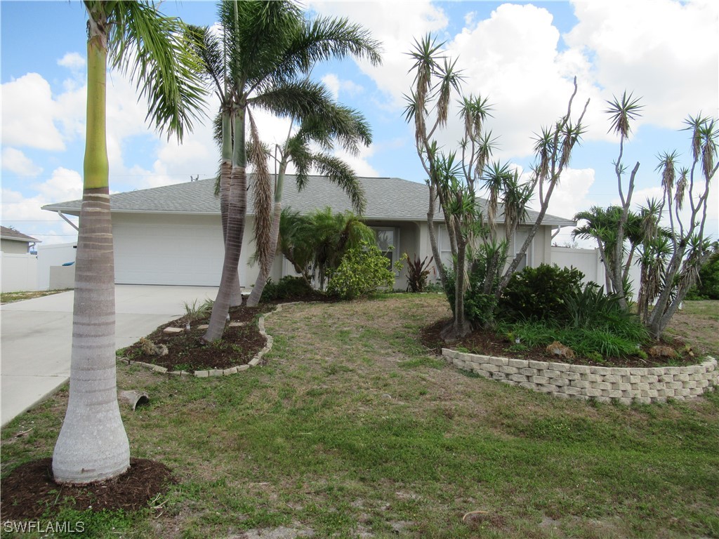 213 SW 22nd Street Cape Coral FL 33991 223037695 image1