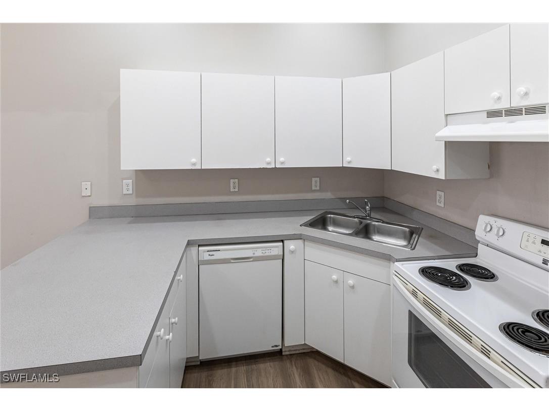 2130 NE 8th Place Cape Coral FL 33909 225035399 image10