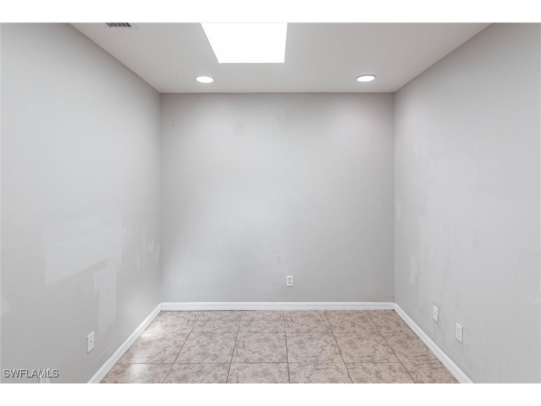 2130 NE 8th Place Cape Coral FL 33909 225035399 image12