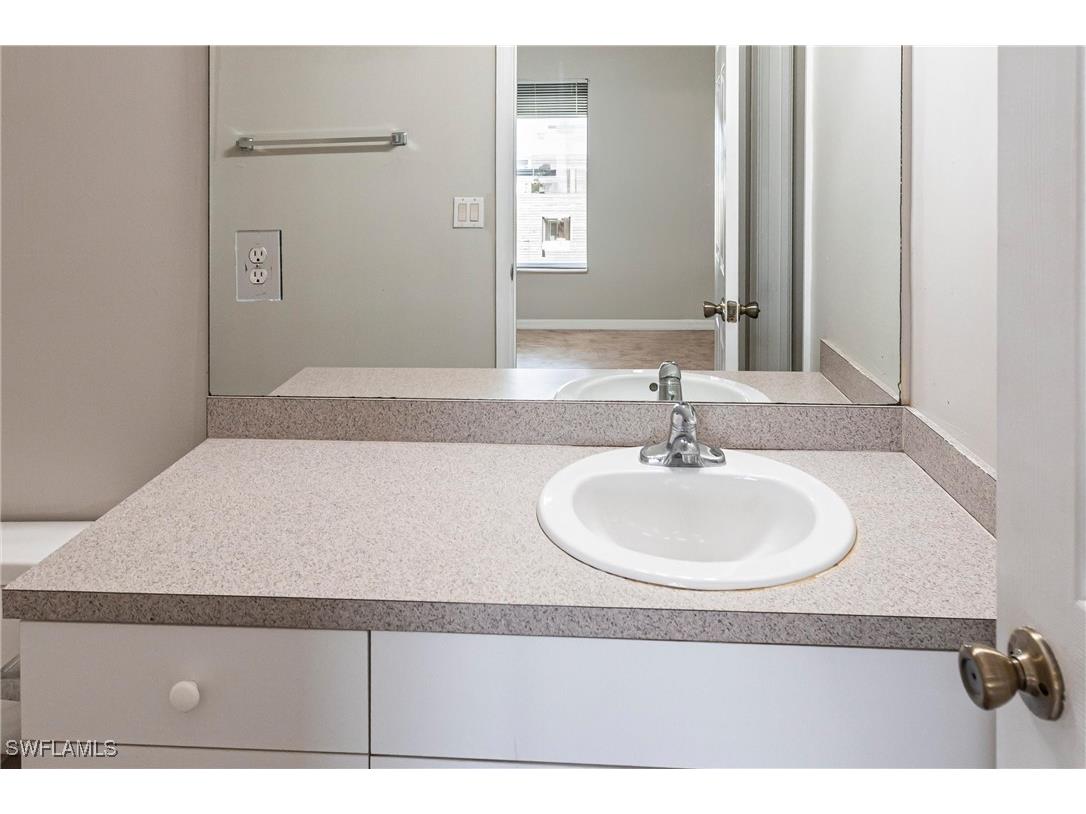 2130 NE 8th Place Cape Coral FL 33909 225035399 image24