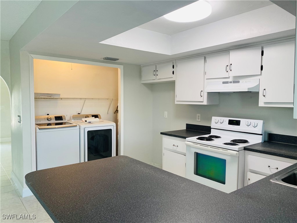 2131 Davis Boulevard Fort Myers FL 33905 223047369 image7