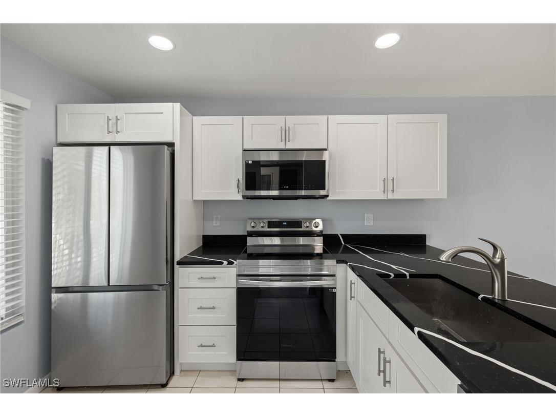 2133 San Marco Road #6-203 Marco Island FL 34145 225025808 image5