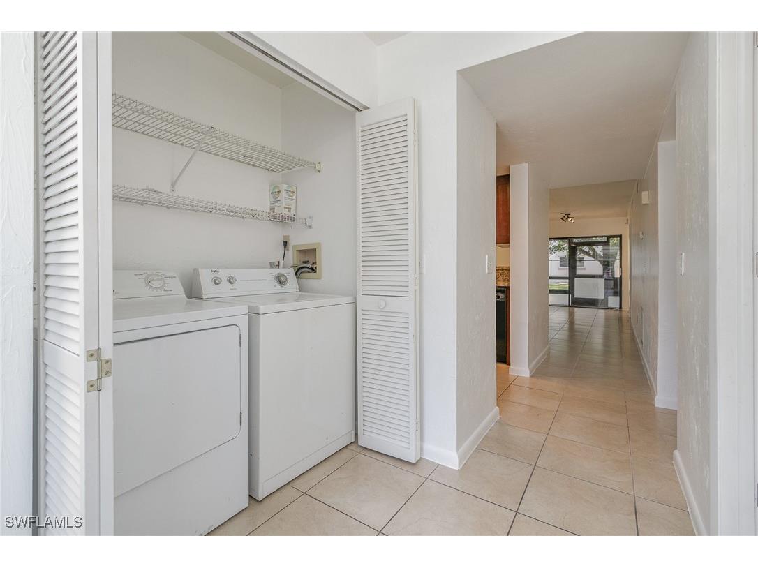 2135 Crystal Drive #31 Fort Myers FL 33907 225016179 image10