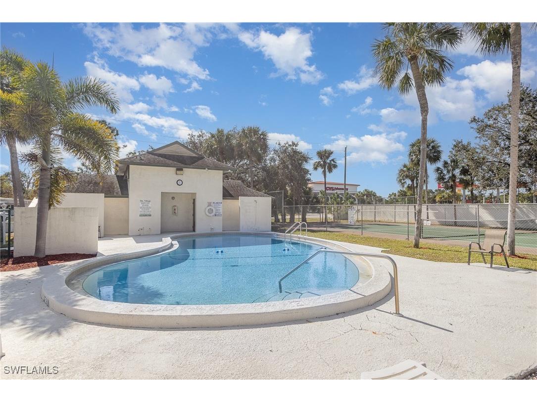 2135 Crystal Drive #31 Fort Myers FL 33907 225016179 image20