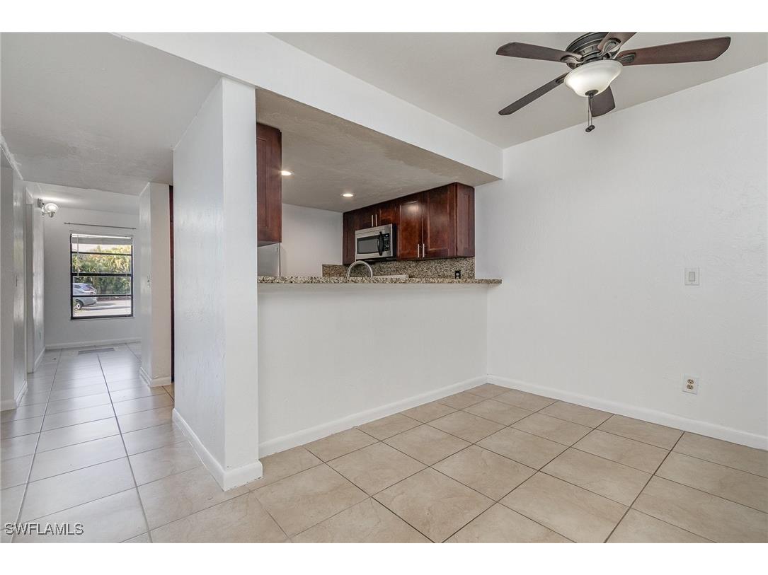 2135 Crystal Drive #31 Fort Myers FL 33907 225016179 image4