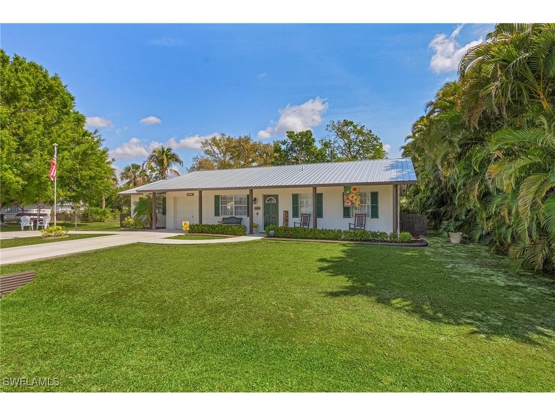 2138 W Tobago Circle Fort Myers FL 33905 225024008 image1