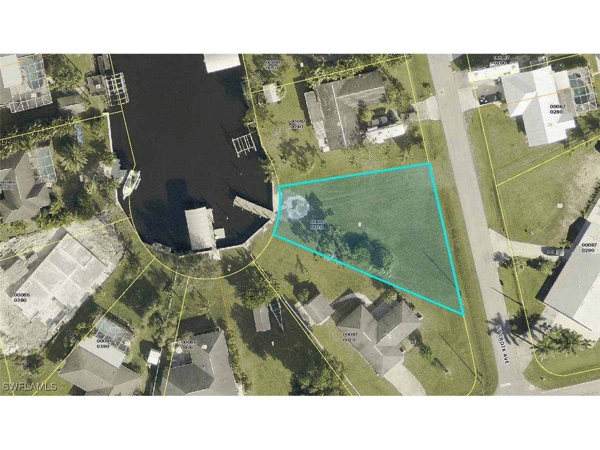 2141 Saint Croix Avenue Fort Myers FL 33905 224076631 image1