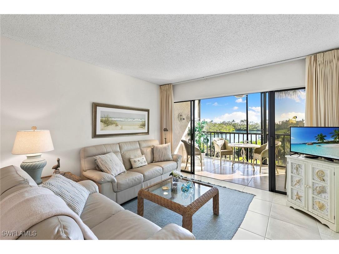 21440 Bay Village Drive #124 Fort Myers Beach FL 33931 225018125 image1