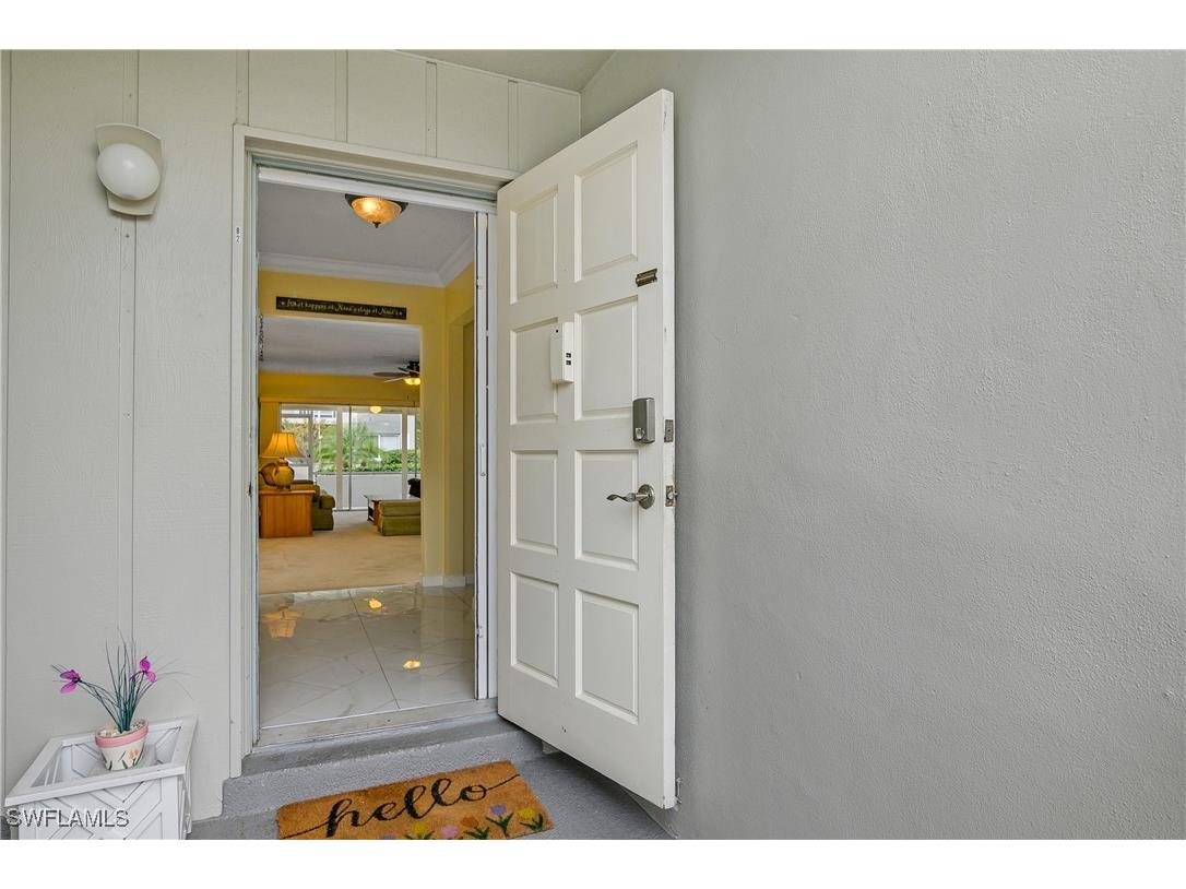 215 Cypress Way E #B2 Naples FL 34110 225004572 image2
