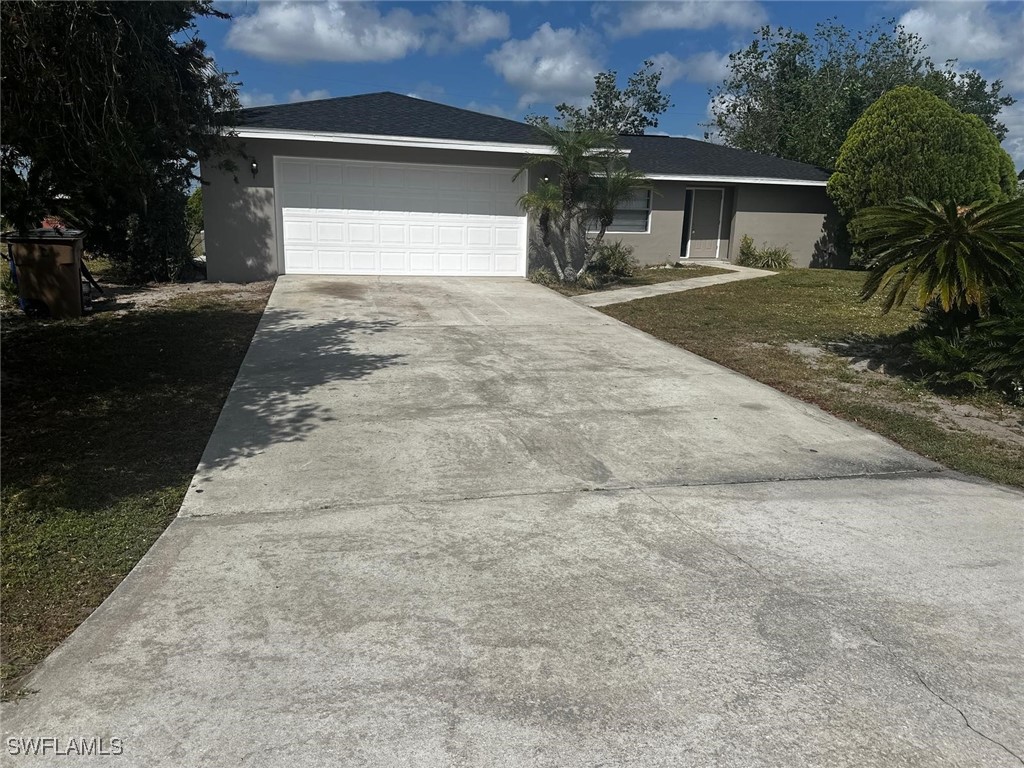 215 Edward Avenue Lehigh Acres FL 33936 225034507 image1