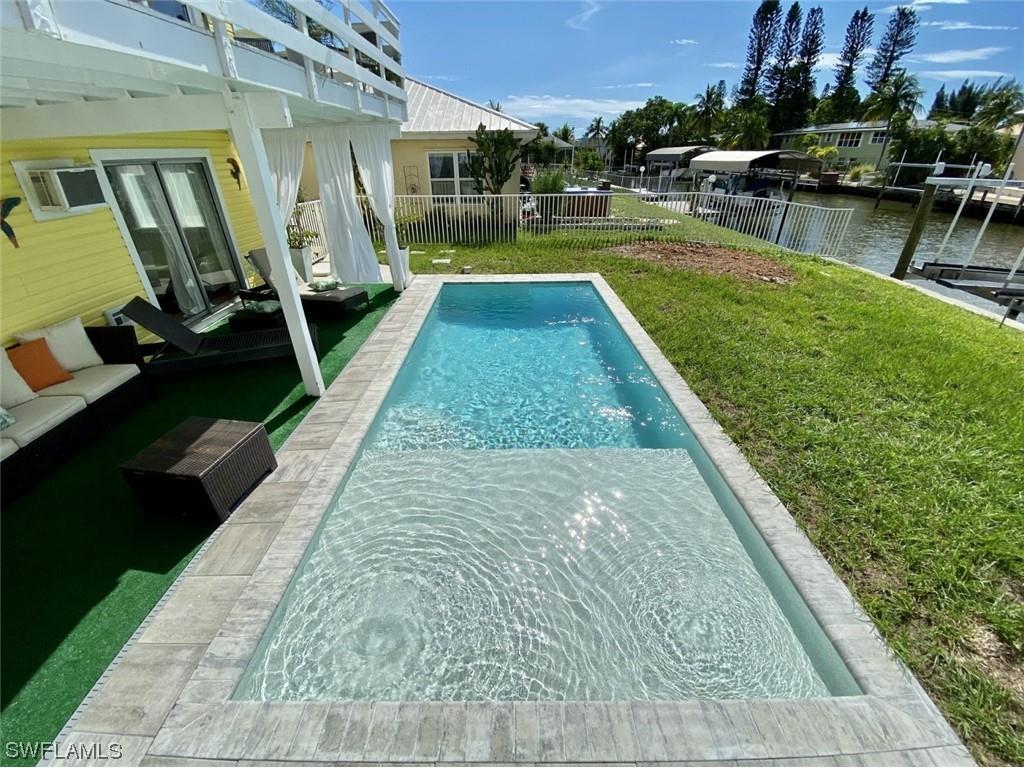 215 Flamingo Street Fort Myers Beach FL 33931 223012624 image1