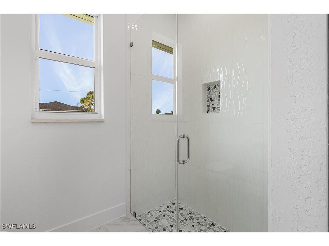 216 Chiquita Boulevard N Cape Coral FL 33993 224077552 image22