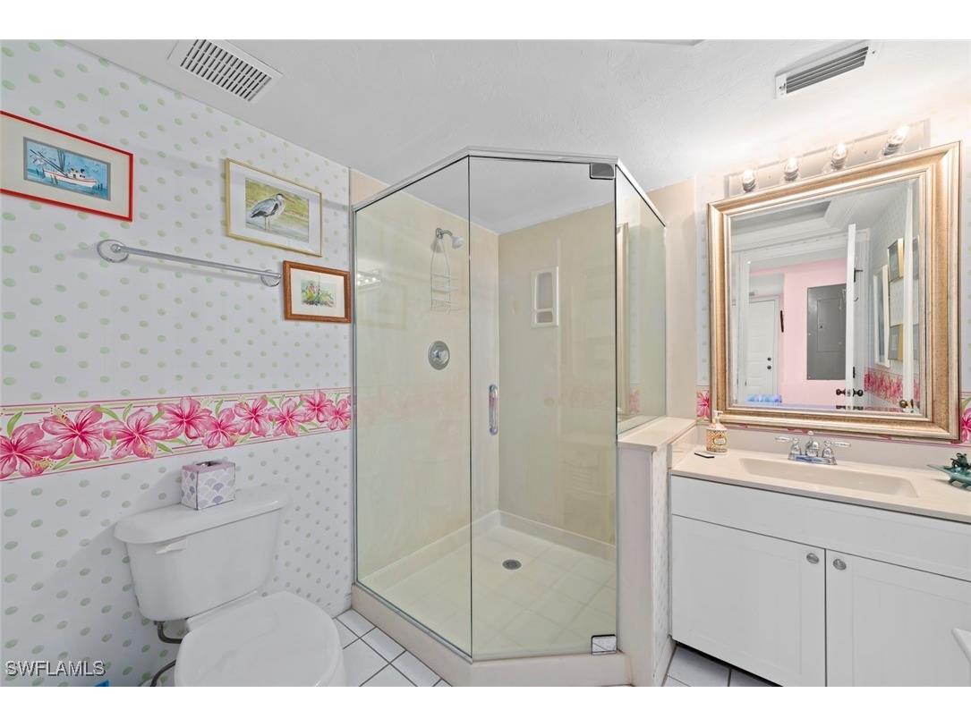 2162 Egret Circle Sanibel FL 33957 225037140 image24