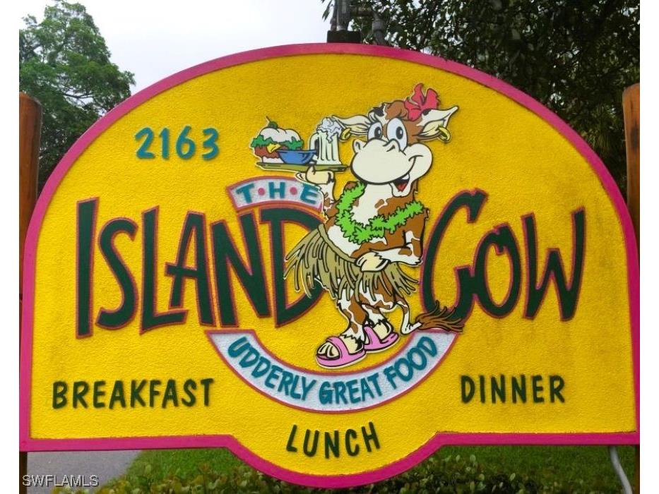 2163 & 2153 Periwinkle Way Sanibel FL 33957 225016441 image1