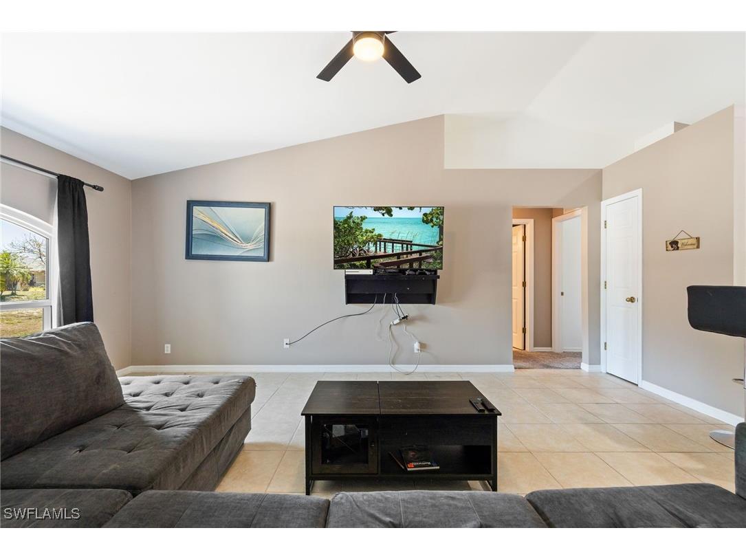 217 Manatee Street Fort Myers FL 33913 225037961 image11