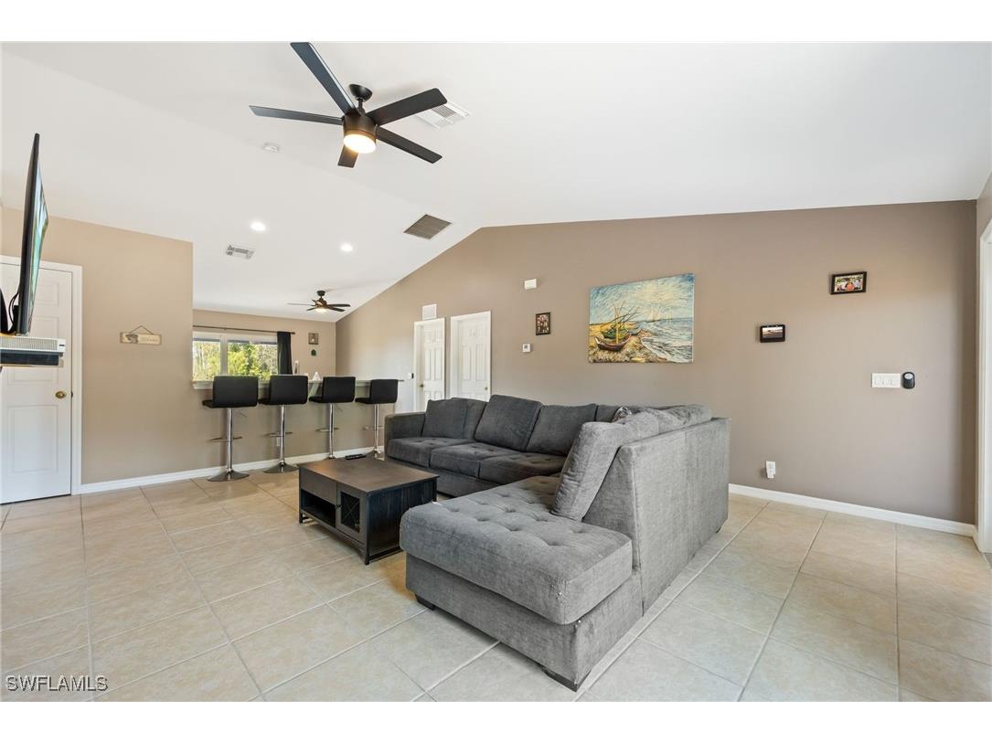 217 Manatee Street Fort Myers FL 33913 225037961 image14