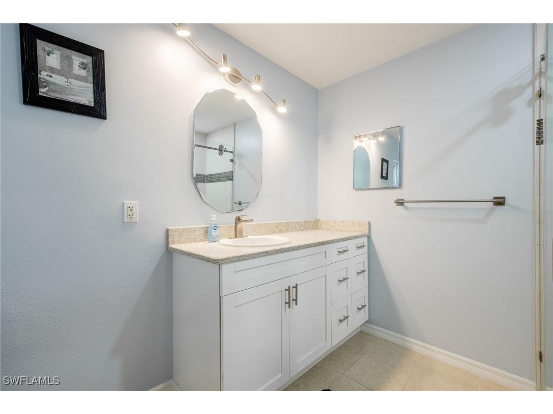 217 Manatee Street Fort Myers FL 33913 225037961 image23