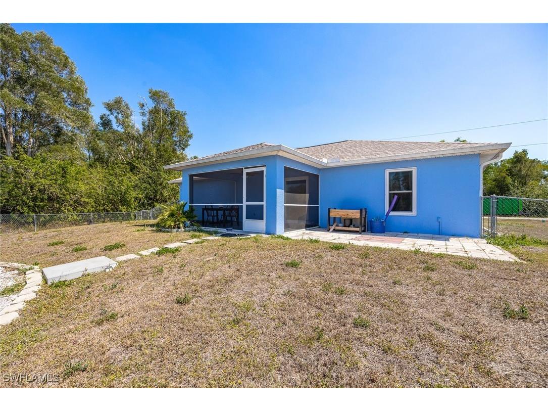 217 Manatee Street Fort Myers FL 33913 225037961 image37