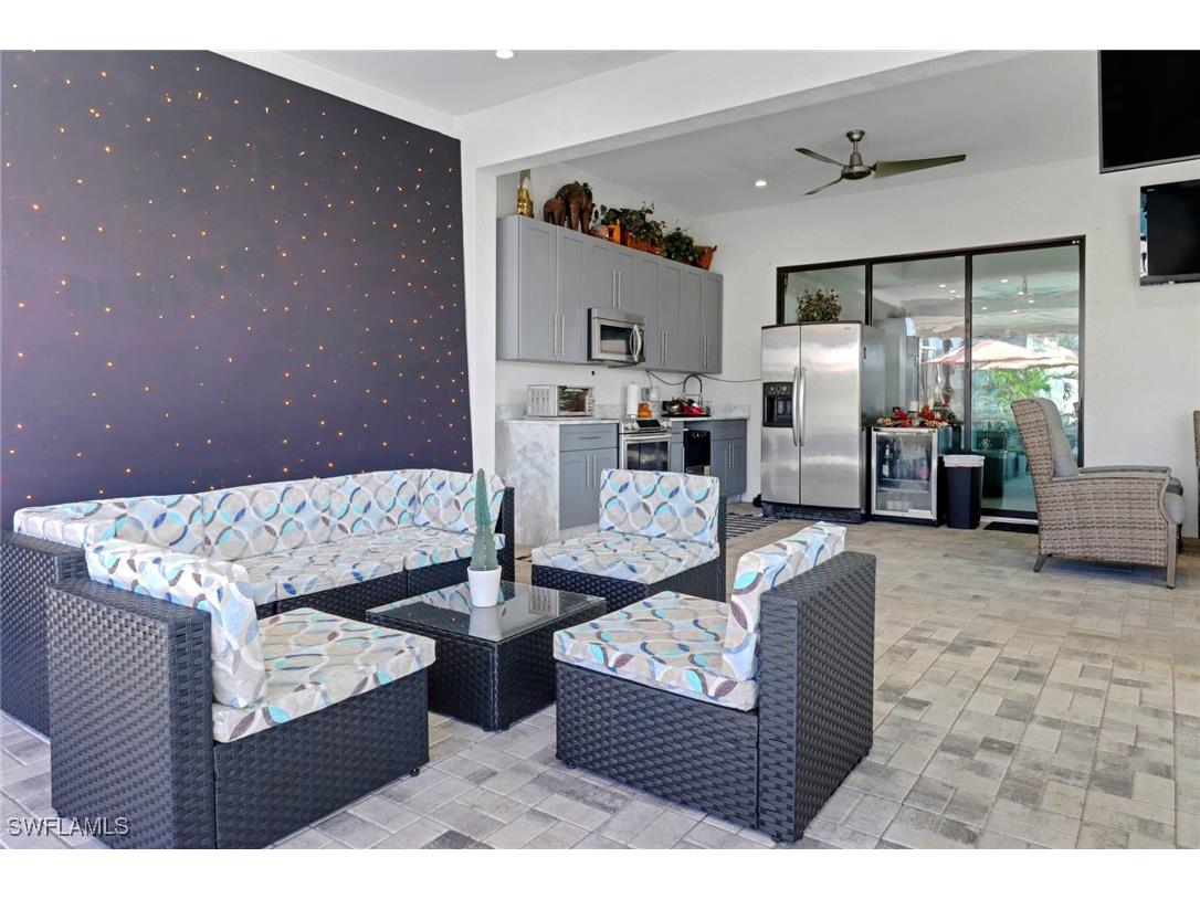 218 22nd Avenue NE Naples FL 34120 225038551 image12